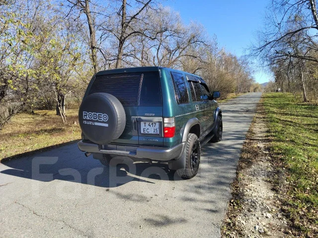 Isuzu Bighorn. �������, 4wd, 3.1 (135��.�.), ������, 300 000����. �� ����
