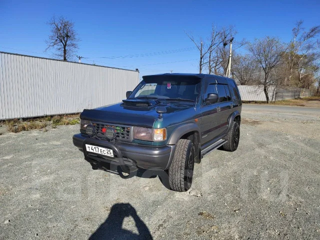 Isuzu Bighorn. �������, 4wd, 3.1 (135��.�.), ������, 300 000����. �� ����