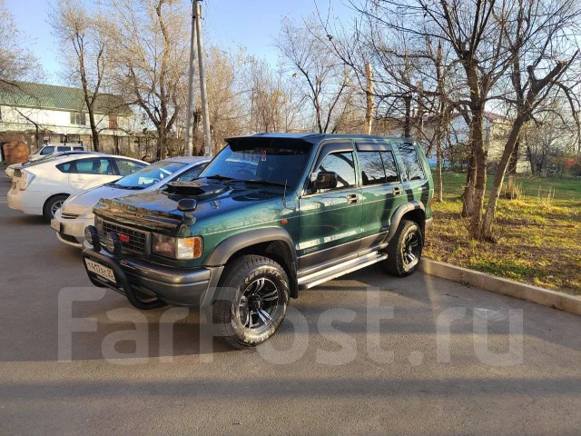 Isuzu Bighorn. �������, 4wd, 3.1 (135��.�.), ������, 300 000����. �� ����