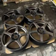 Enkei RP03. 8.0x18", 5x114.3, ET40, �� 73,1���. ����