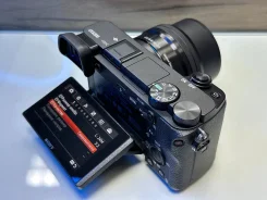Sony Alpha ILCE-6300 Kit ����