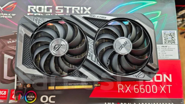 Radeon RX 6600 XT ����
