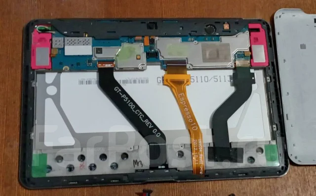 Samsung Galaxy Tab 2. 10.1 ������, ������ �� 8 �� ����