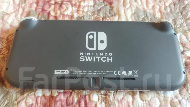 Nintendo Switch Lite ����