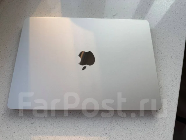 Apple MacBook Air 13 2025. 13.6", 4,4����, ��� 16 ��, ���� 512���, WiFi: 1, Bluetooth: 1 ����