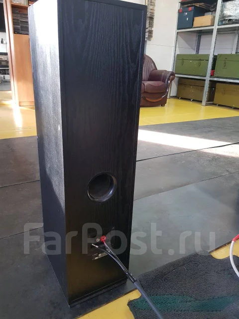Boston Acoustics ����
