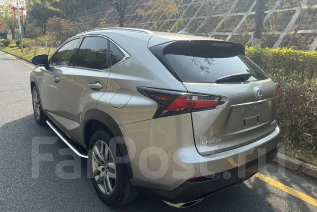 Lexus NX200t ����
