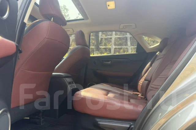 Lexus NX200t ����