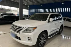 Lexus LX570 ����