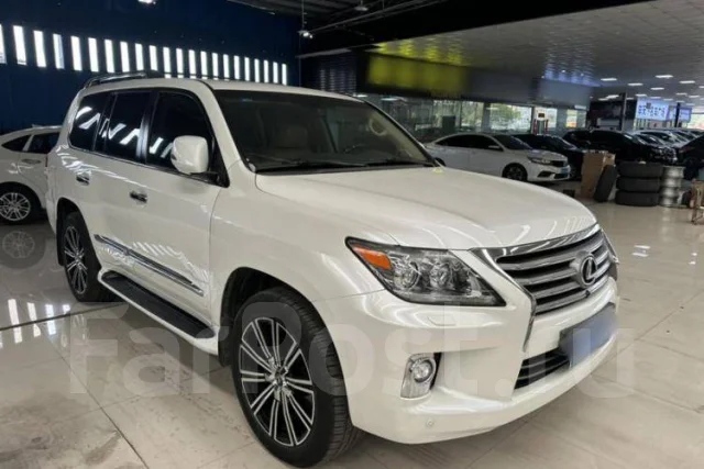 Lexus LX570 ����