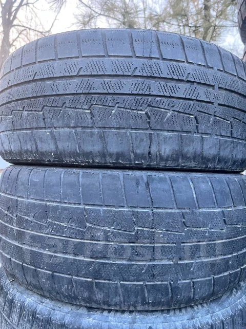 Bridgestone Sneaker. �����������, �/�, ����� 60 % ����