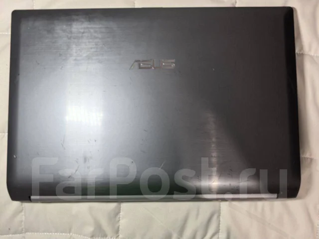 Asus. 15.6", 2,4����, ��� 8 ��, ���� 500���, WiFi: 1, Bluetooth: 1, ����������� �� 1��. ����