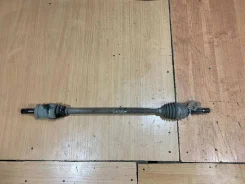 ������ ������ ������ Mitsubishi Outlander 3 Mitsubishi Outlander II ���������� (2009�2013) [3715A204] 3715A204 ����