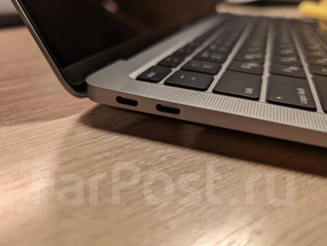 Apple MacBook Air 13 2020. 13.3", ��� 8 ��, ���� 256���, WiFi: 1, Bluetooth: 1, ����������� �� 10��. ����