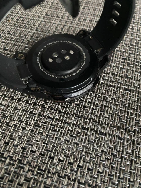 Honor Watch GS Pro ����