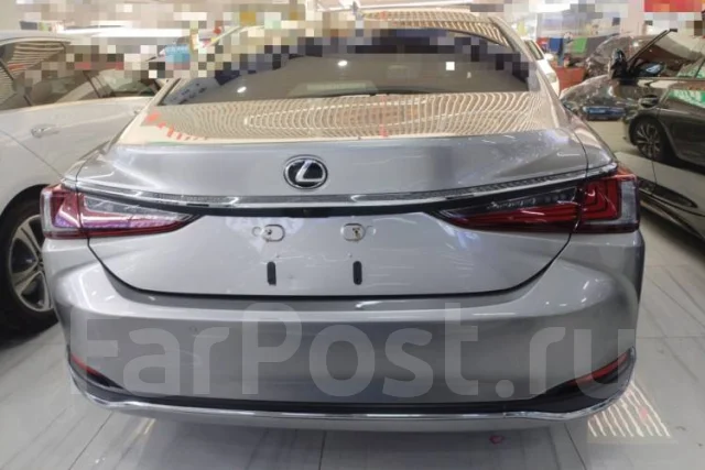 Lexus ES200 ����