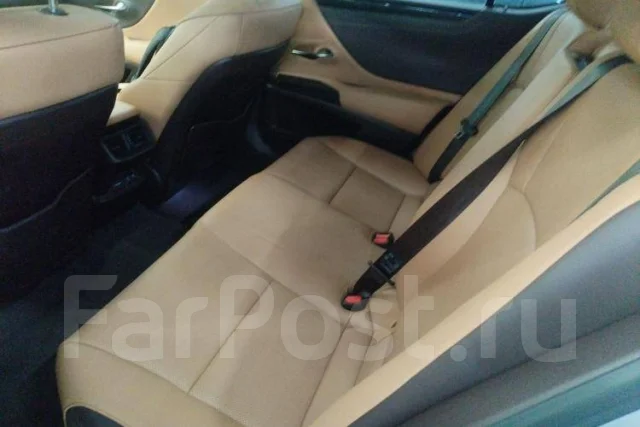 Lexus ES200 ����