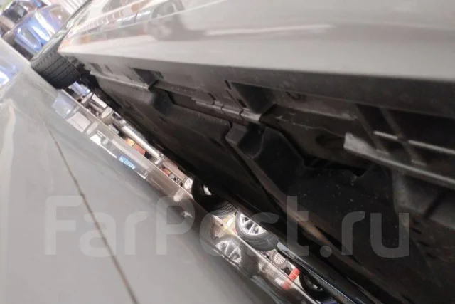 Lexus ES200 ����