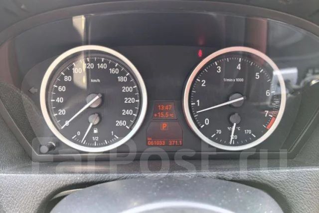 BMW X6 ����