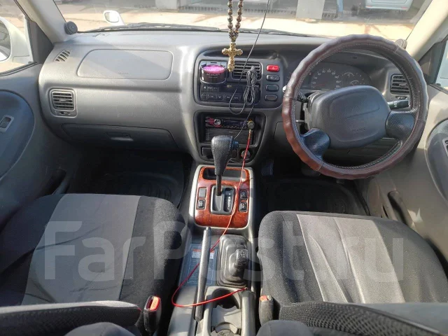 Suzuki Escudo. �������, 4wd, 2.0 (140��.�.), ������, 225 000����. �� ����