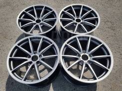 OZ Racing. 10.0x18", 5x114.3, ET30,  67,1. 
