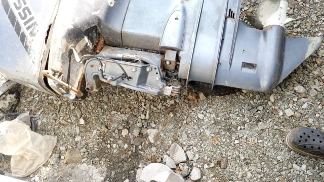 Nissan Marine. 140��.�., 2-�������, ���������� ����