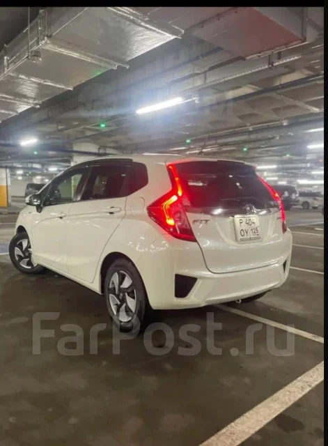 Honda Fit. �������, ��������, 1.0 (110��.�.), ������, 133����. �� ����