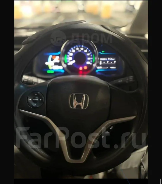 Honda Fit. �������, ��������, 1.0 (110��.�.), ������, 133����. �� ����
