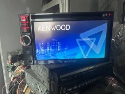 Kenwood MDV-L100 ����