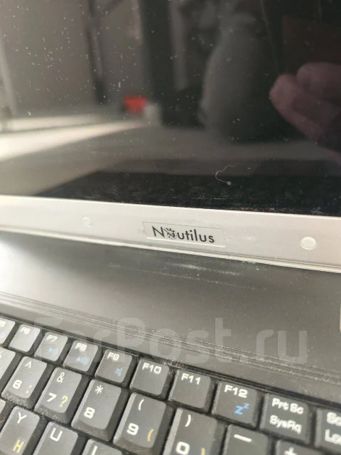 Roverbook Nautilus. 15", WiFi: 1, Bluetooth: 1 ����
