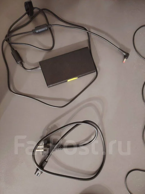 Acer Nitro 7 AN715-52. 15.6", ��� 8 ��, ���� 512���, WiFi: 1, Bluetooth: 1 ����