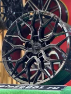 Vossen HF-2. 8.0x18", 5x114.3, ET35, �� 73,1���. ����