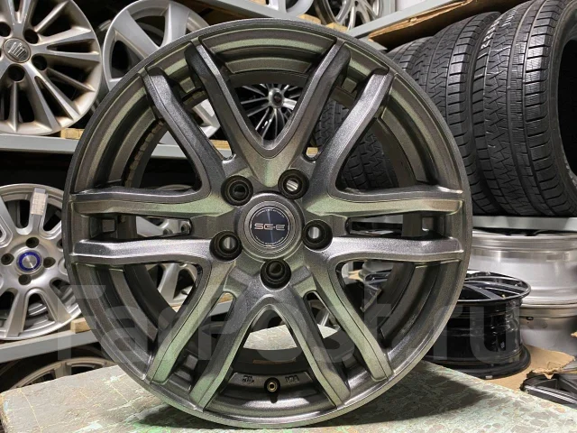 Custom Grande. 6.0x15", 5x100, ET45, �� 73,1���. ����