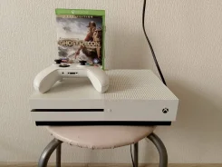 Microsoft Xbox One S ����