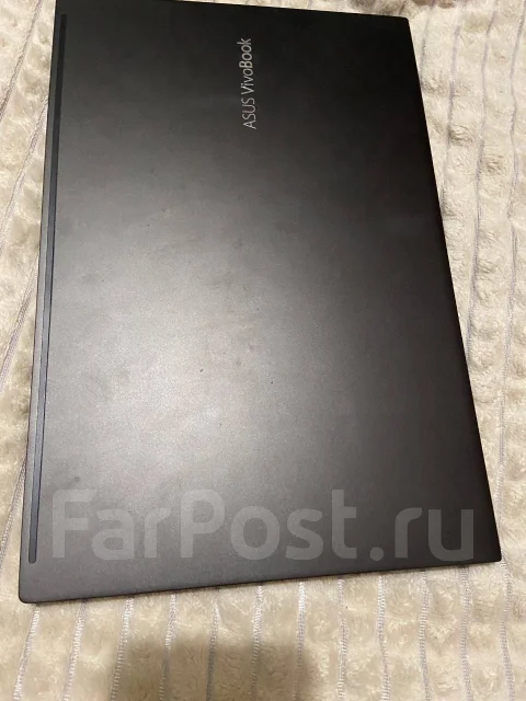 Asus. 15", ��� 8 ��, ���� 256���, WiFi: 1, Bluetooth: 1, ����������� �� 6��. ����