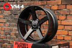 Vossen CV3-R. 8.0x17", 5x114.3, ET33,  73,1. 