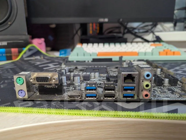 AMD A320 ����