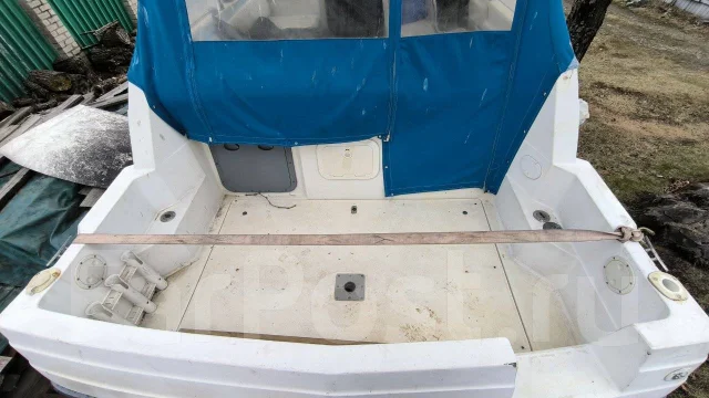 Bayliner. 1992 ���, ����� 7,2��., ��������� ������������, 240��.�., ������ ����