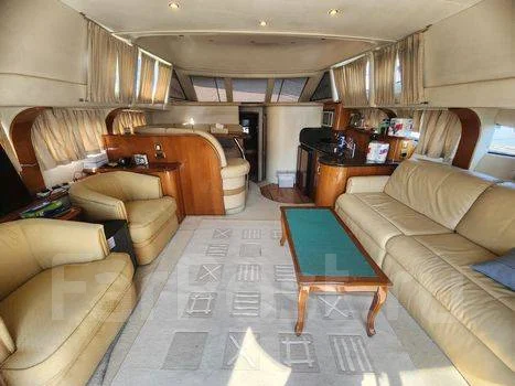 Carver. 2005 ���, ����� 13,54��., ��������� ������������, 960��.�., ������. ��� ����� �� ������������ ����