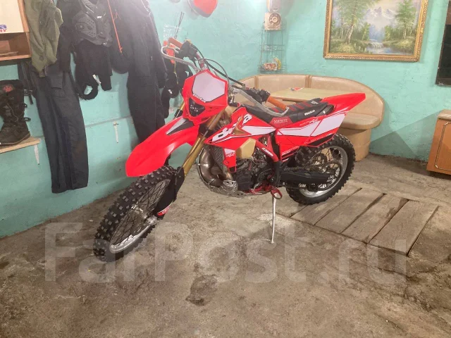 Beta. 300����. ��., ��������, ��� ���, ������ �� �� ����