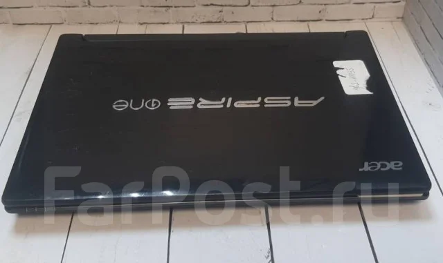 Acer Aspire One D260-2Bk. 10.1", 1,6����, ��� 2048 ��, ���� 250���, WiFi: 1 ����