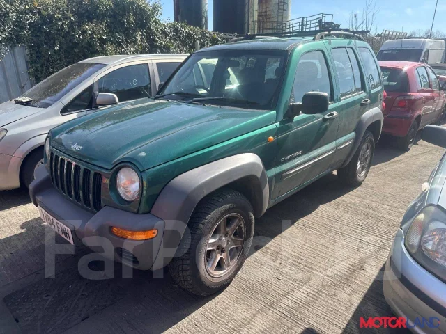 ��������� Jeep Liberty 2001-2007 20430846 56041578AE ����
