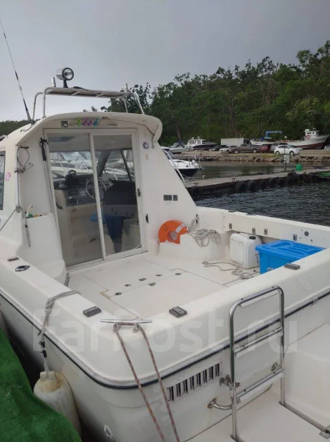 Yamaha FC-27. 2001 ���, ����� 9,5��., ��������� ������������, 230��.�., ������ ����