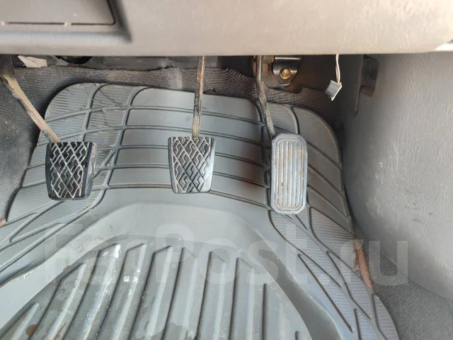 Toyota Corolla. ��������, ��������, 1.5 (105��.�.), ������, 239 339����. �� ����