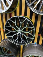 Vossen CV3-R. 8.0x18", 5x112, ET35, �� 66,6���. ��� ����� �� ������ ����