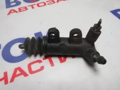 ������� ������� ��������� Toyota Corolla EE111 ����