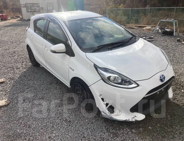 Toyota Aqua. NHP10, 1NZFXE ����
