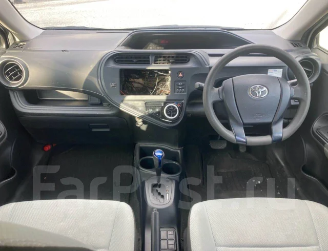 Toyota Aqua. NHP10, 1NZFXE ����