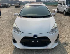Toyota Aqua. NHP10, 1NZFXE ����