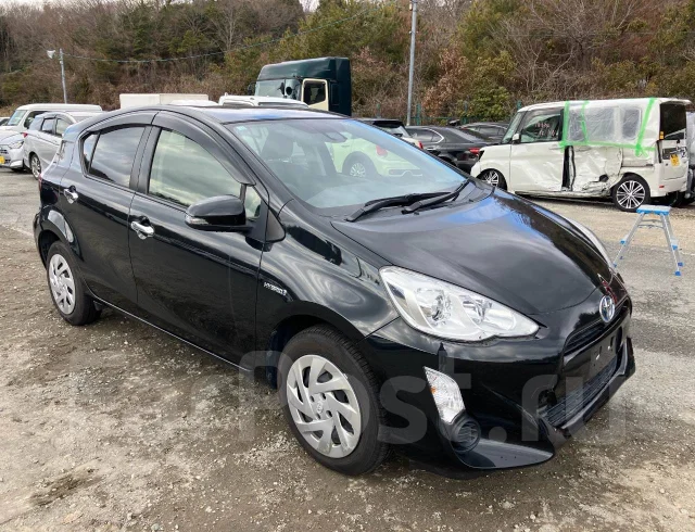 Toyota Aqua. NHP10, 1NZFXE ����